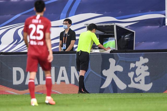 英超-库库亚利亚马杜埃凯破门 切尔西3-1狼队